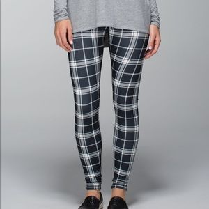 LULULEMON PLAID LEGGINGS SIZE 6 RARE